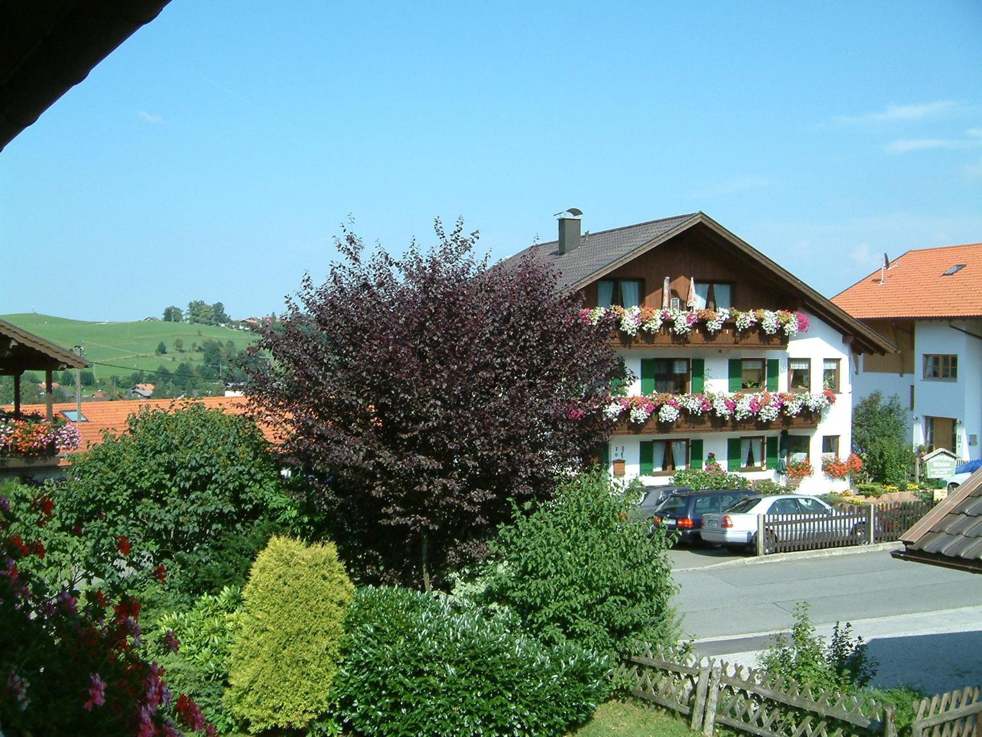 Gaestehaus Alpina Bad Kohlgrub Exteriér fotografie
